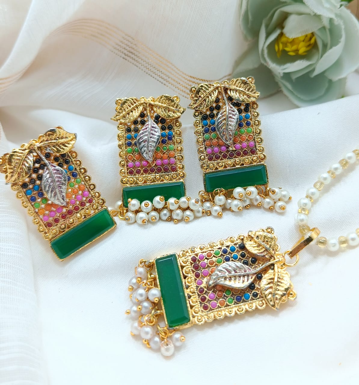 Fancy Egyptian Design Combo