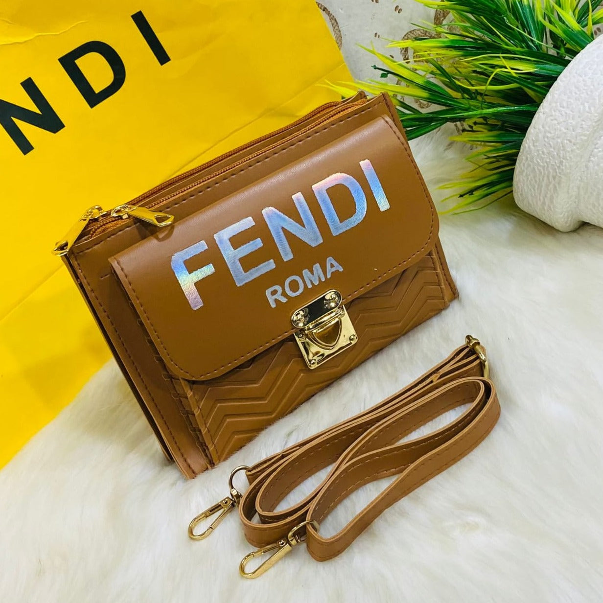 Fendi outlets crossbody Roma