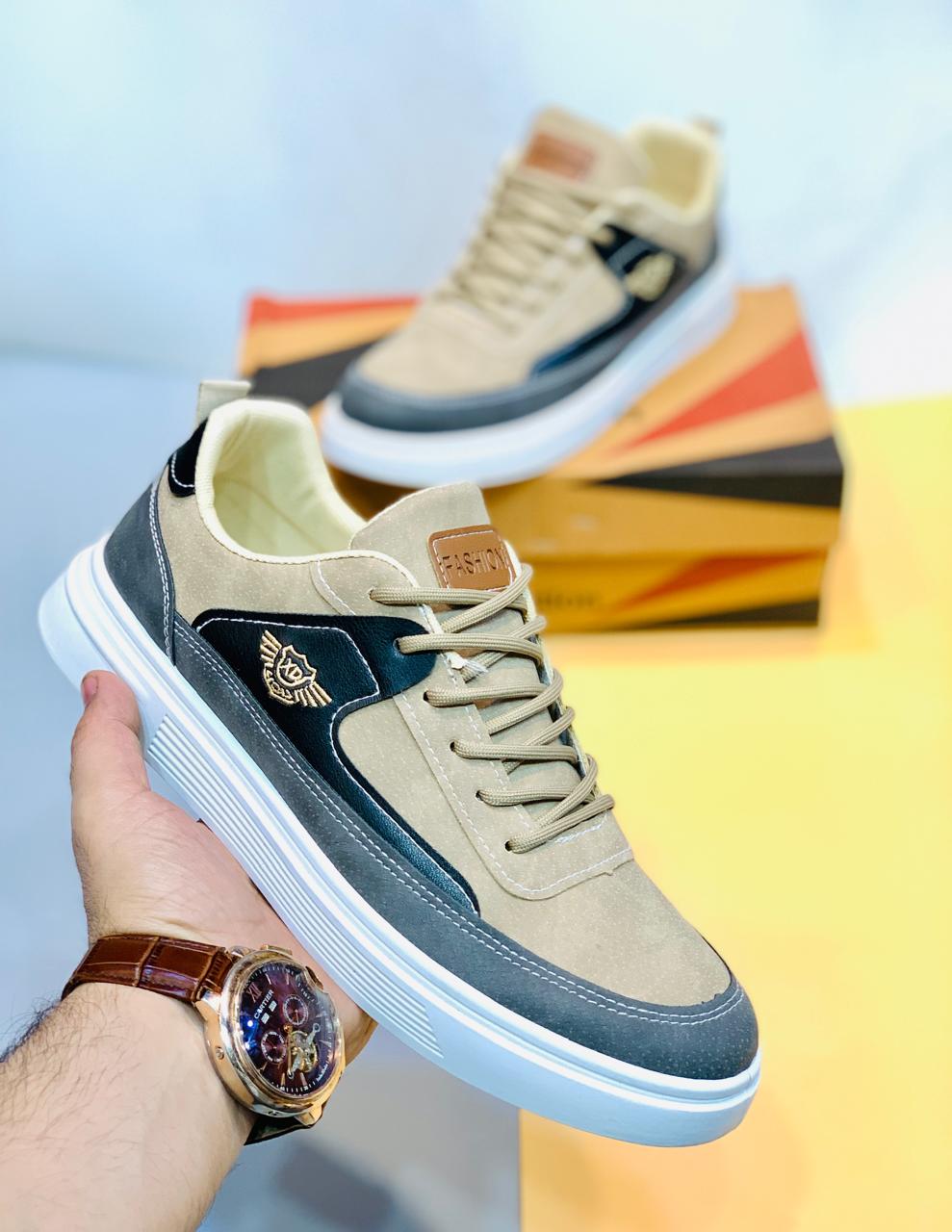 Men Casual Sneakers