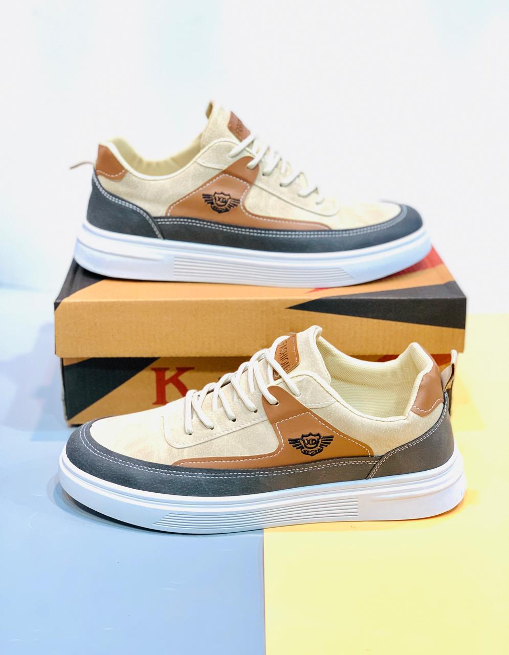 Men Casual Sneakers