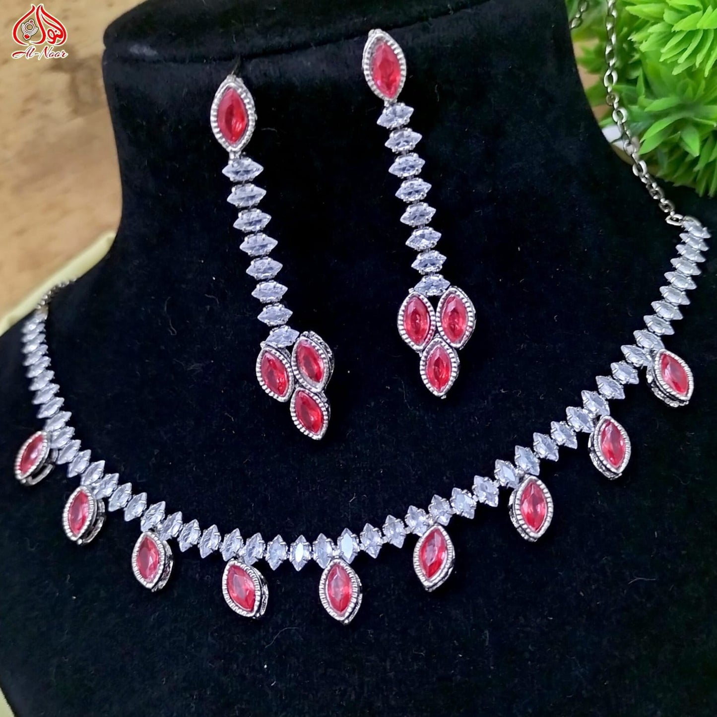 Ladies Jewellery Set - Indian Zarkon