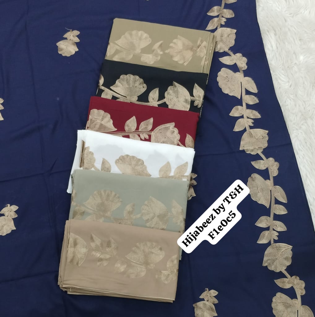 Floral Embroidered Ladies Chaddar