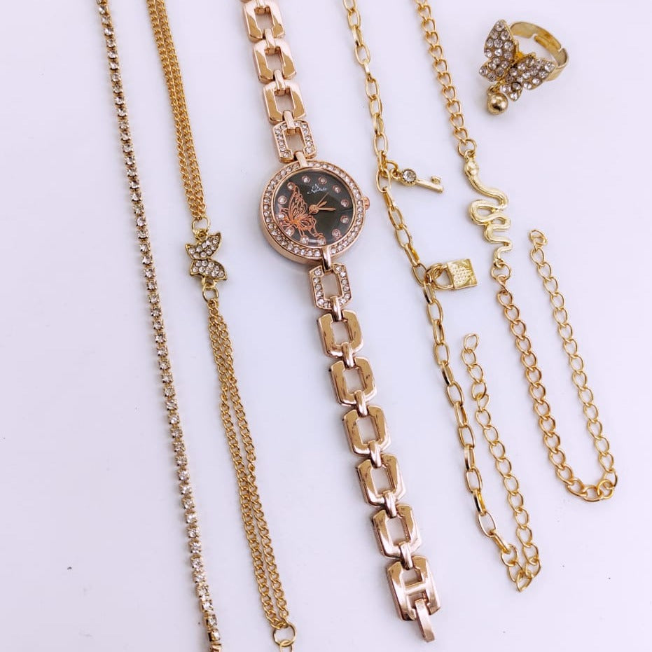 Nobile Women Wristwatch with Bracelets & a Ring