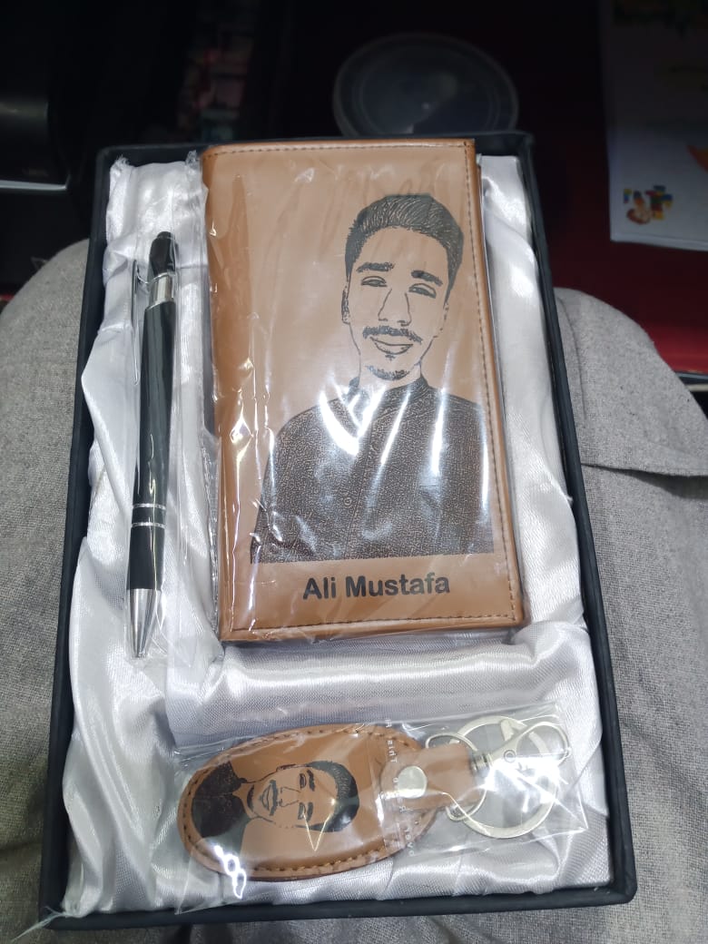 Customized Men Set (Long Wallet, Keychain & Pen)