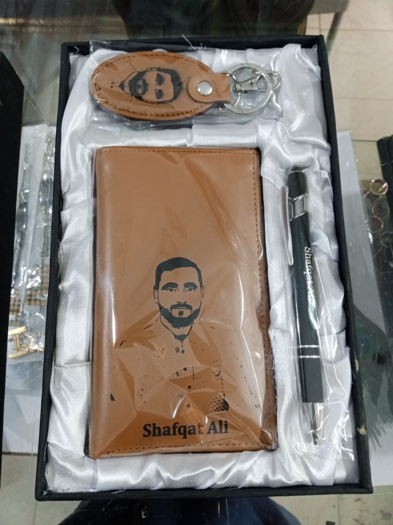 Customized Men Set (Long Wallet, Keychain & Pen)