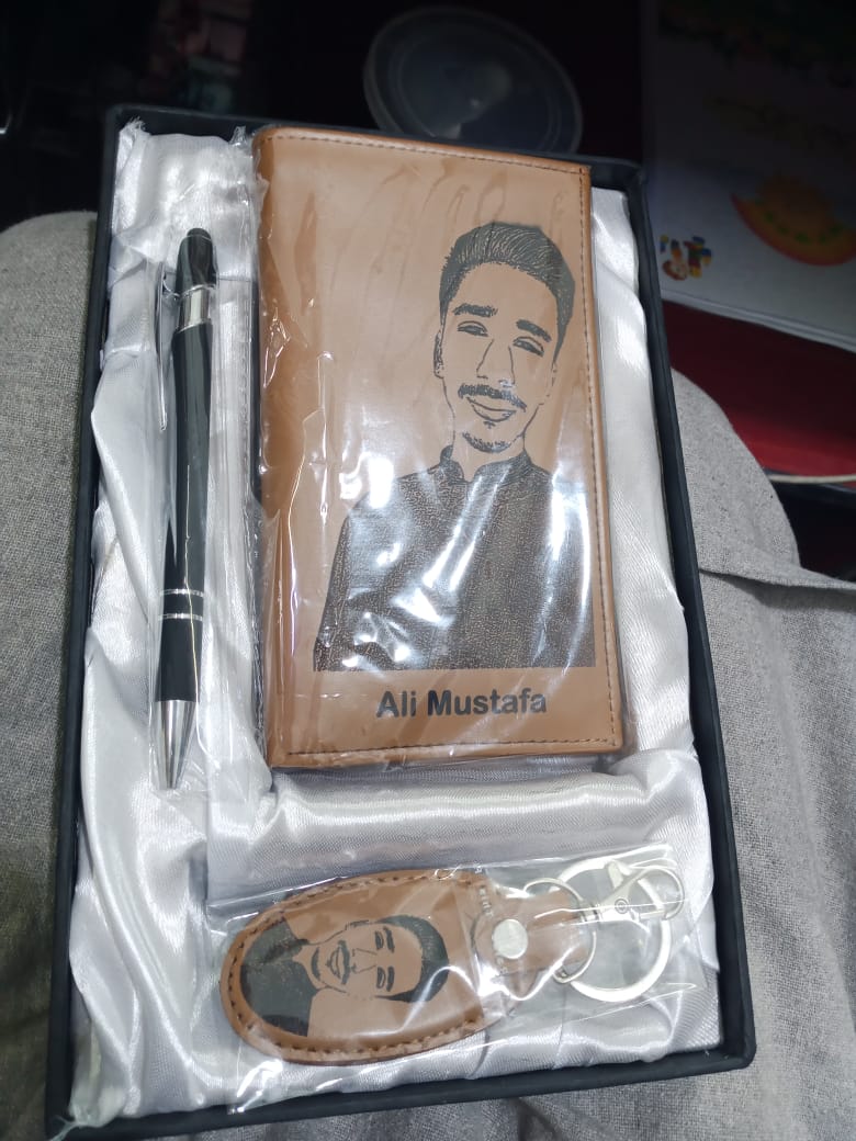 Customized Men Set (Long Wallet, Keychain & Pen)