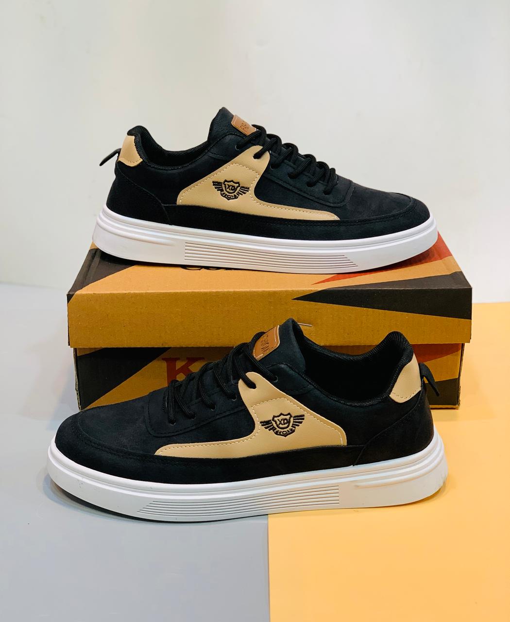 Men Casual Sneakers