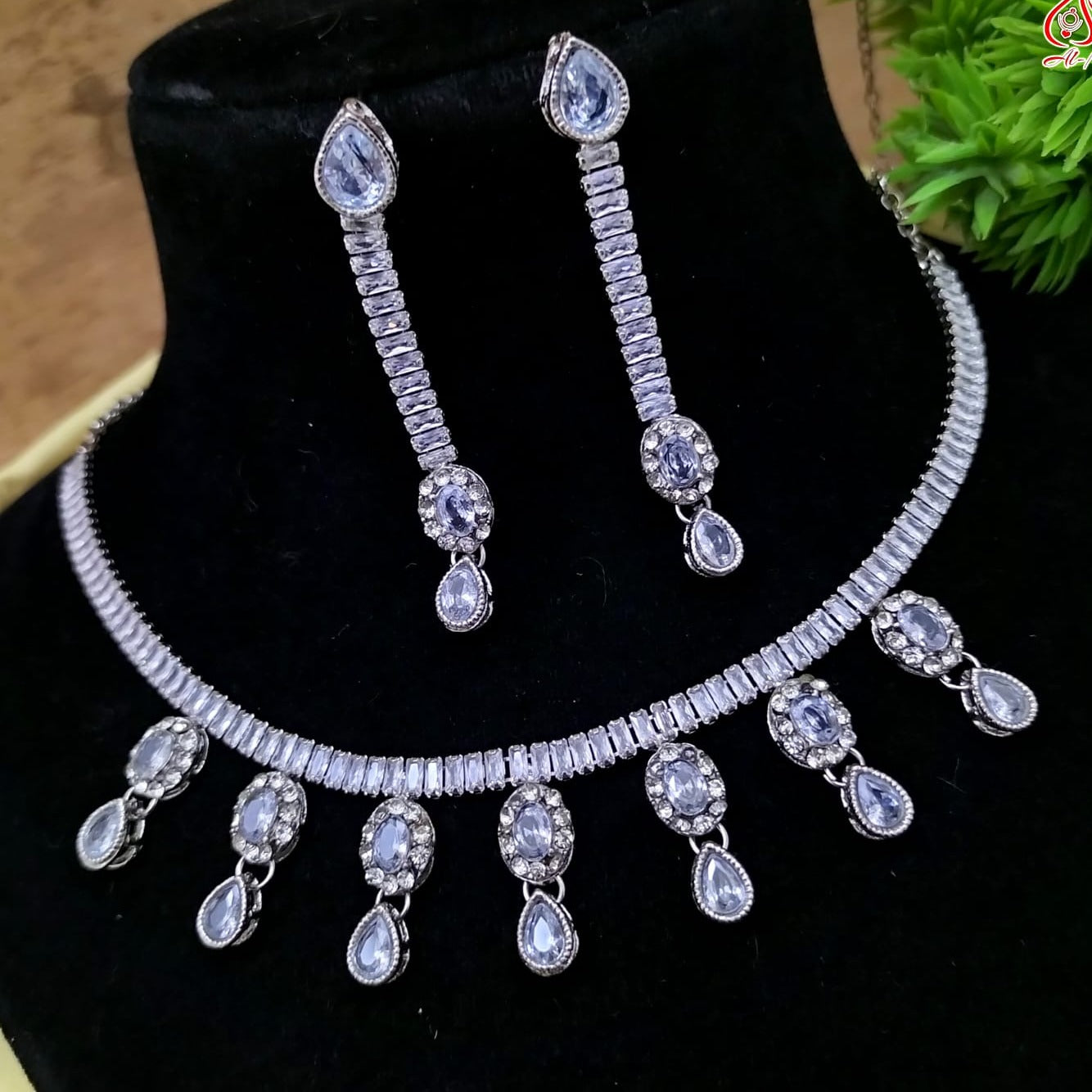 Ladies Indian Zarkon Jewelery Set