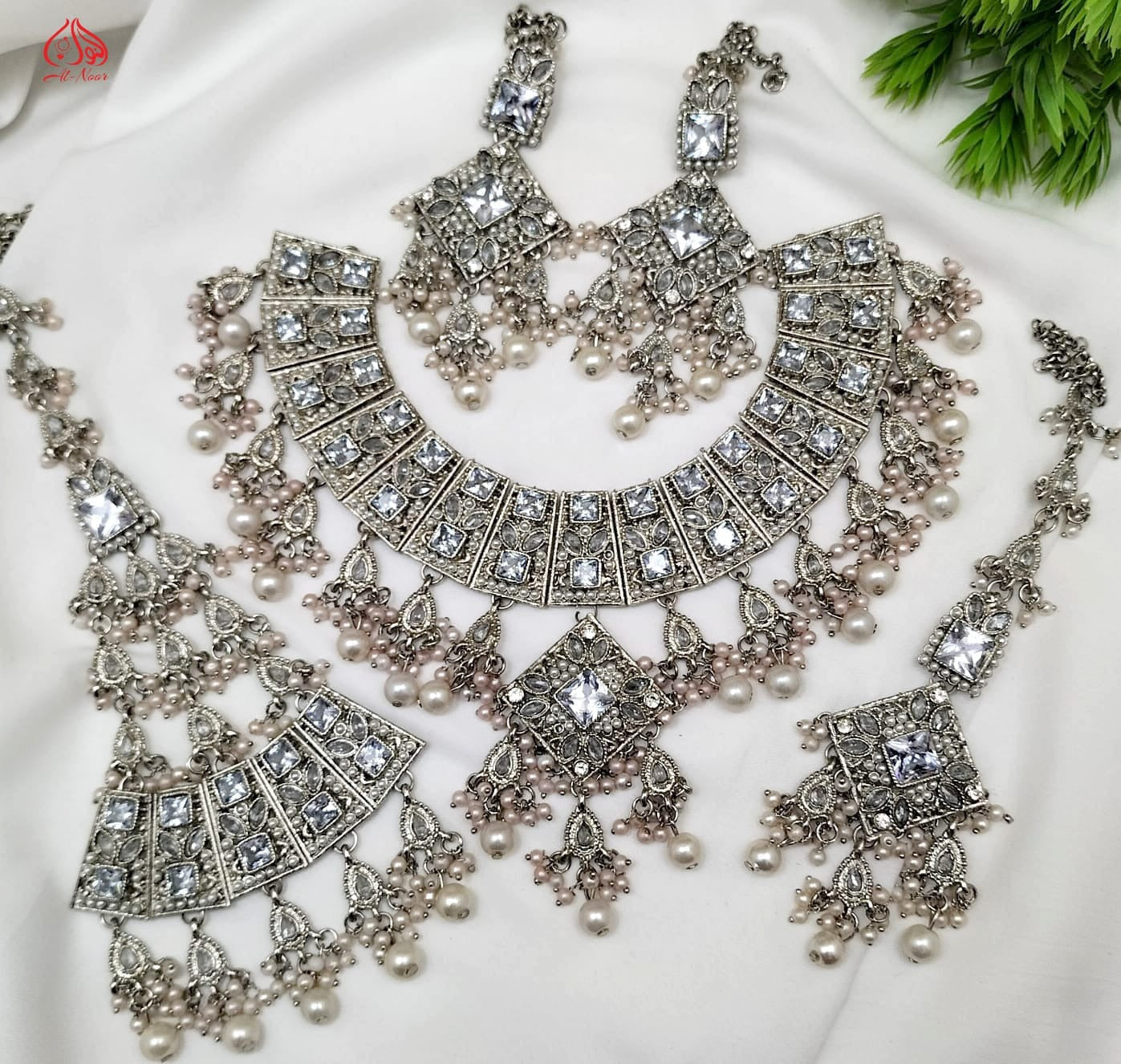 Bridal Full Zircon Choker Set