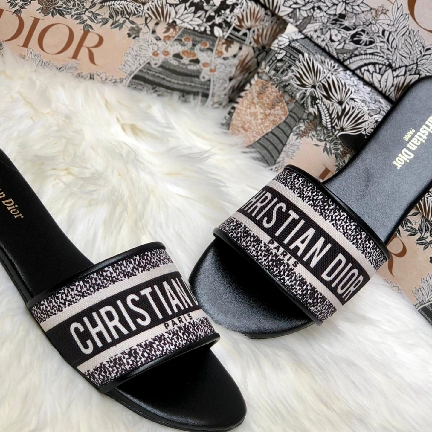 Christian Dior Slippers Master Copy