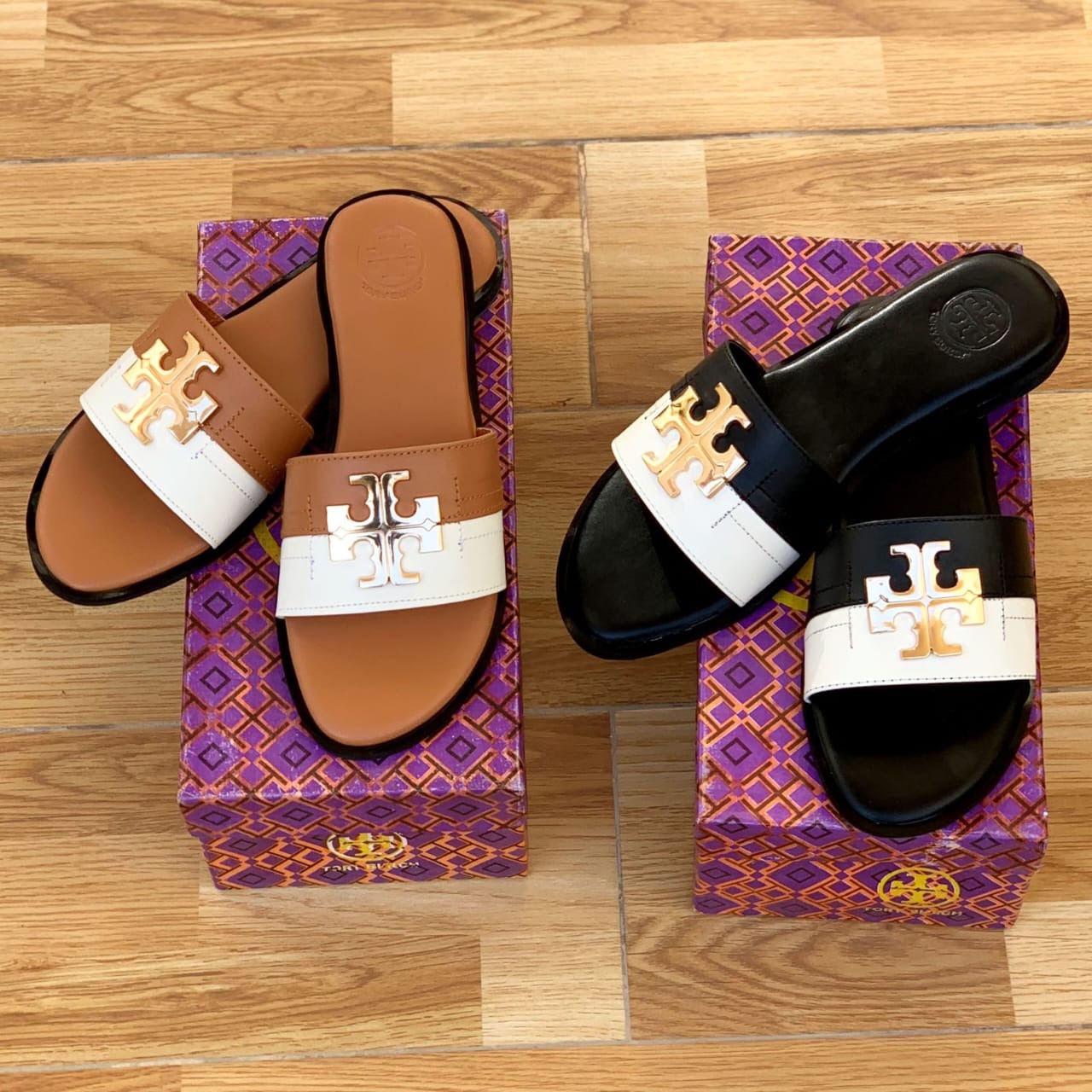 Tory Two Tone Ladies Slippers