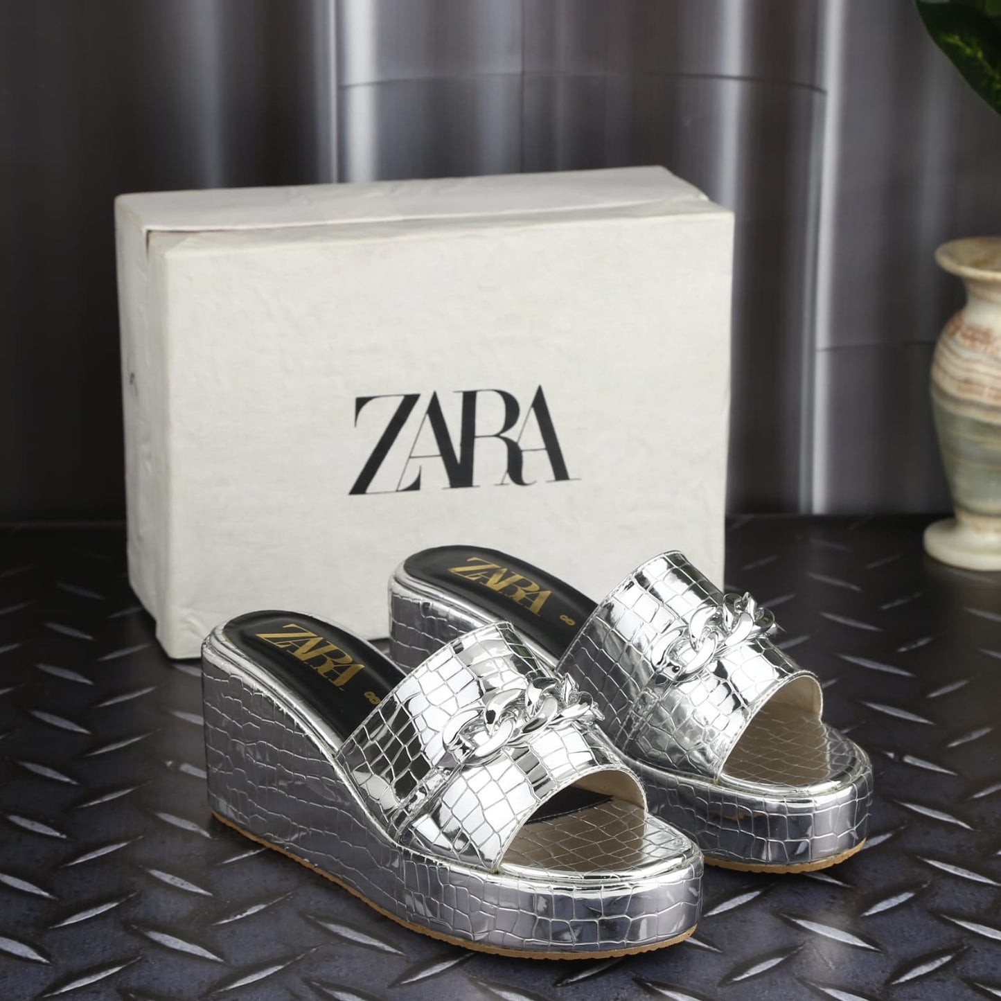 Ladies Wedge Shoes