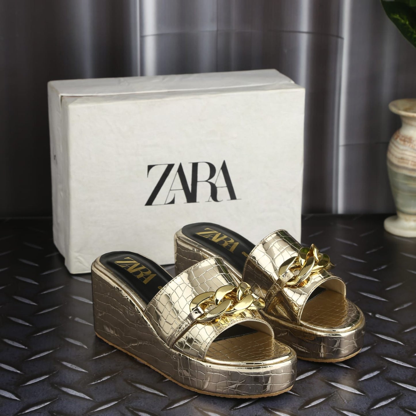 Ladies Wedge Shoes