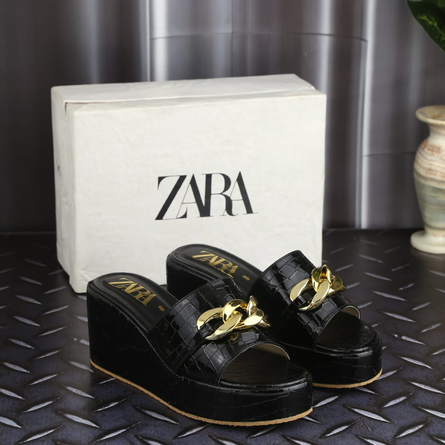 Ladies Wedge Shoes