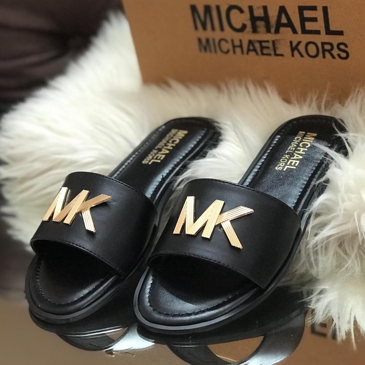 MK Style Premium Slippers