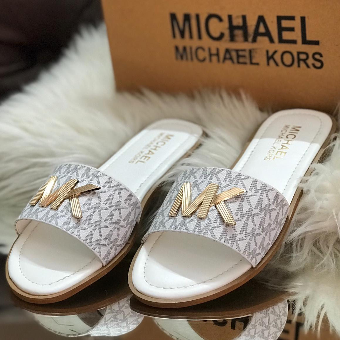 MK Style Premium Slippers
